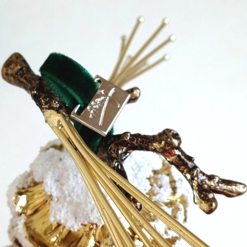 NIB Michael Aram Pine Cone Snowy Ornament With Green Velvet Ribbon - Picture 8 of 15